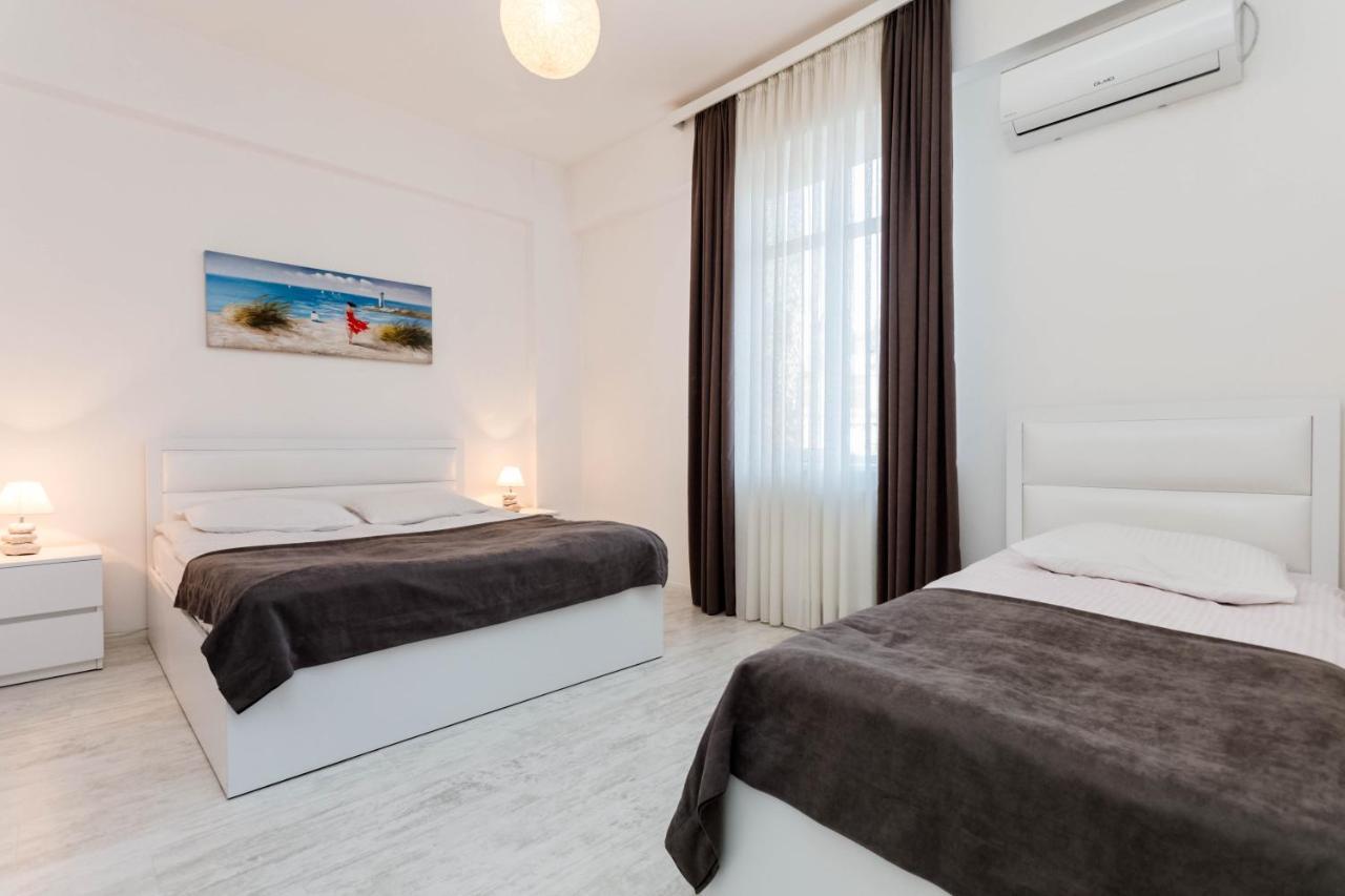 Lovely 2 Bedroom Flat Тбилиси Экстерьер фото